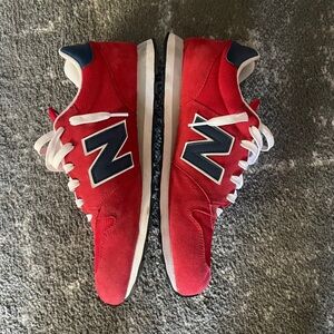 Mens New Balance red tennis shoes size 10